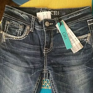 Grace in L.A. Girl's Jeans